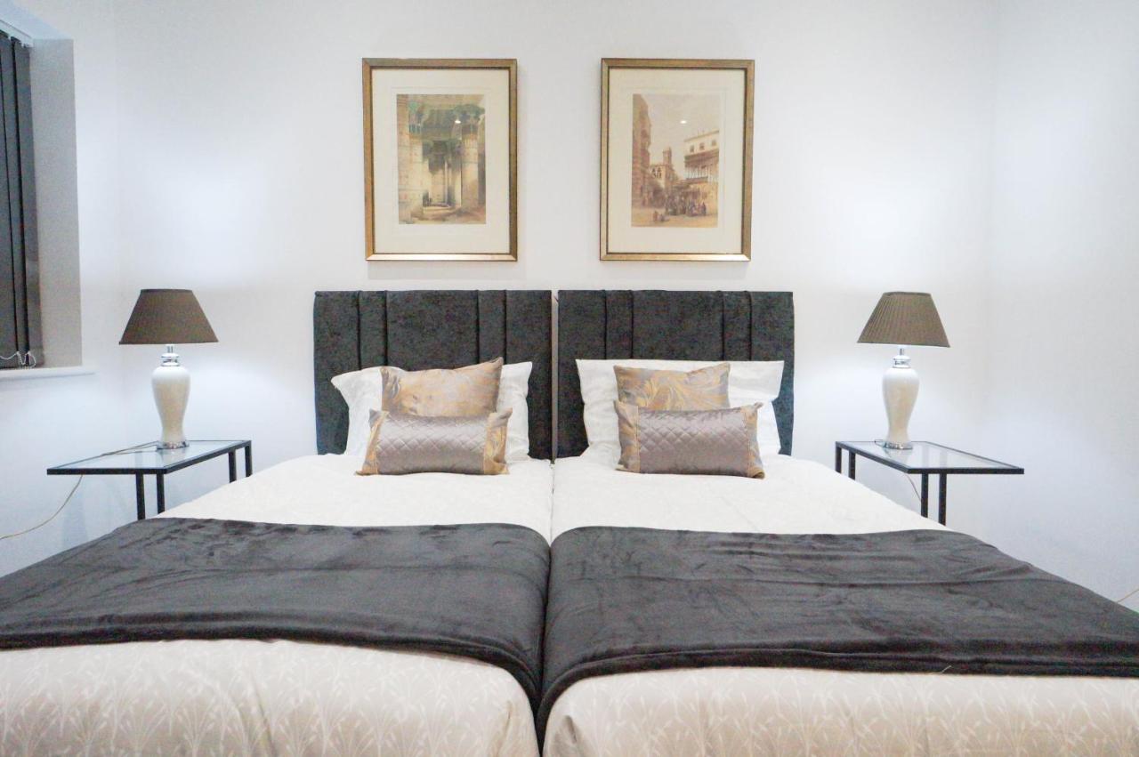 Premium Apartments Thatcham Broadway Экстерьер фото
